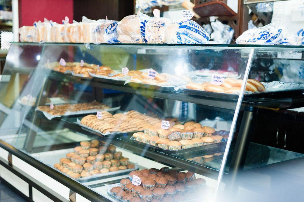 Frankie'S Foods And Rooms Аккра Екстер'єр фото